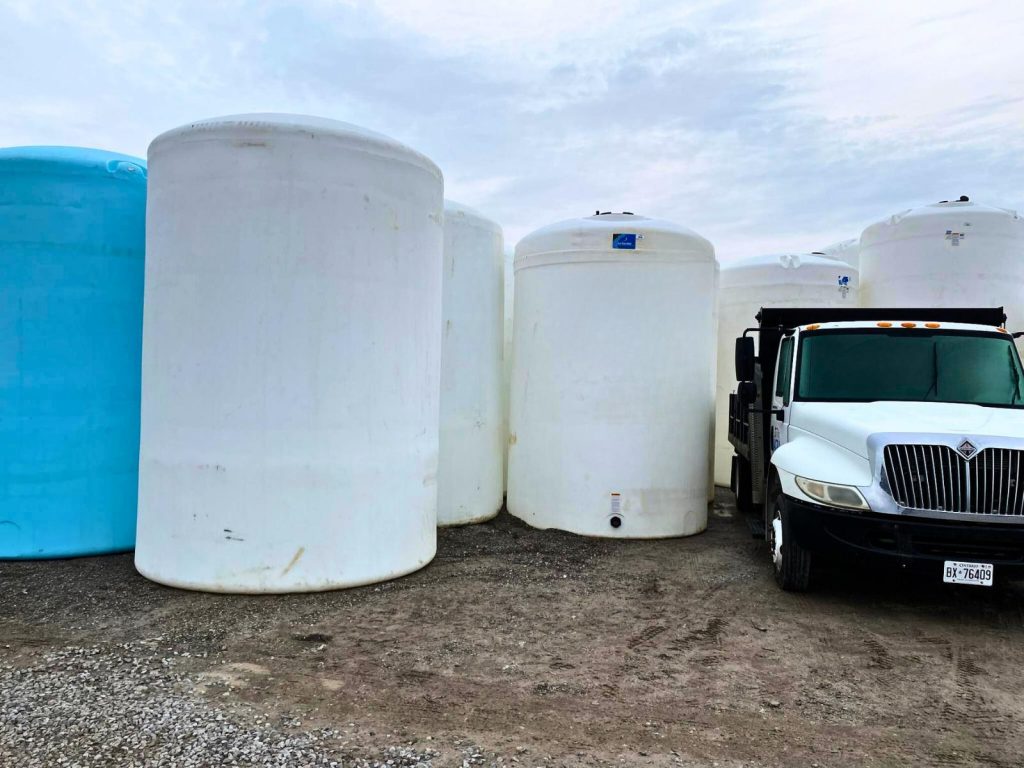 5000 USG Vertical Tanks
