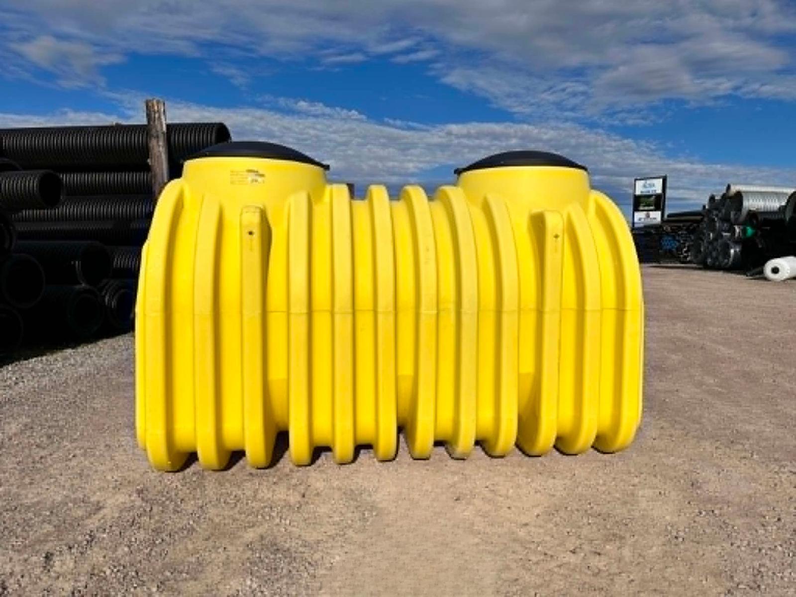 Dual Compartment Poly Septic Tank Front