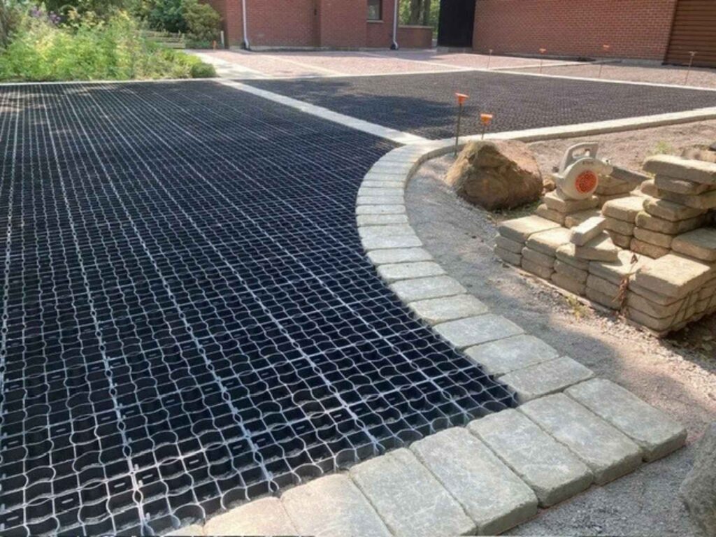Picton Driveway - Ecoraster Placed